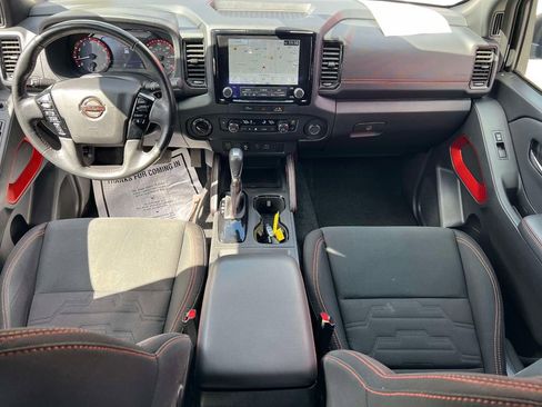 Used 2023 Nissan Frontier PRO-4X w/ Technology Package AWD/4WD image 13