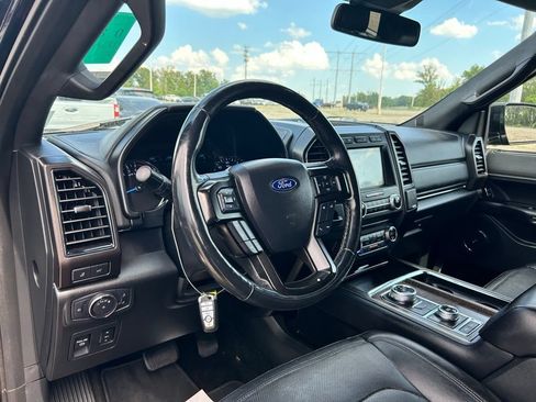 Used 2018 Ford Expedition Max Limited w/ Equipment Group 302A AWD/4WD image 7