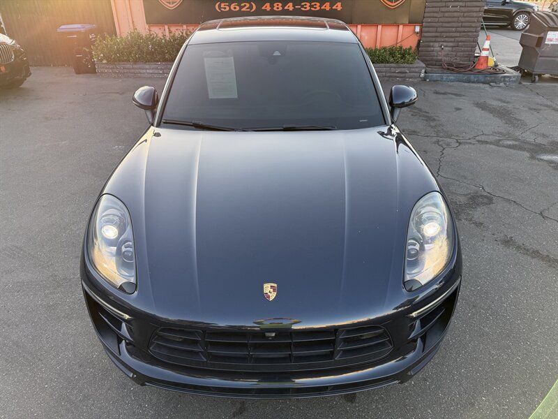 Used 2018 Porsche Macan GTS AWD/4WD image 3