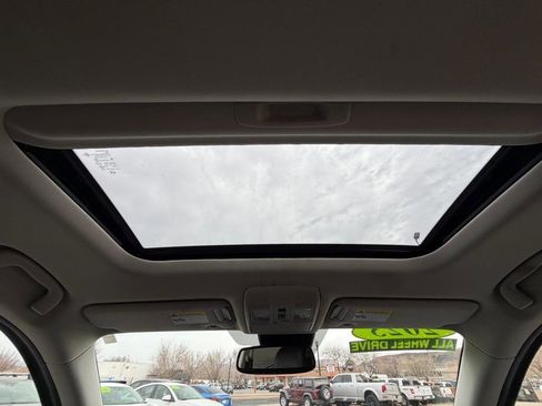 Used 2023 MAZDA CX-9 Touring image 18