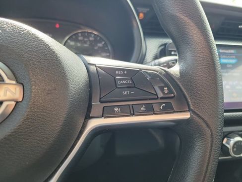 Certified 2023 Nissan Kicks SV FWD image 23