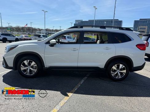 Used 2025 Subaru Ascent Premium AWD/4WD image 5