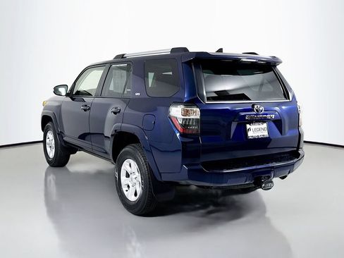 Used 2022 Toyota 4Runner SR5 Premium w/ Moonroof Package AWD/4WD image 7