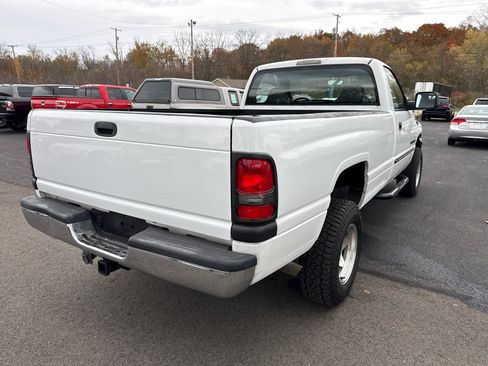 Used 2000 Dodge Ram 1500 Truck 4x4 Regular Cab image 8