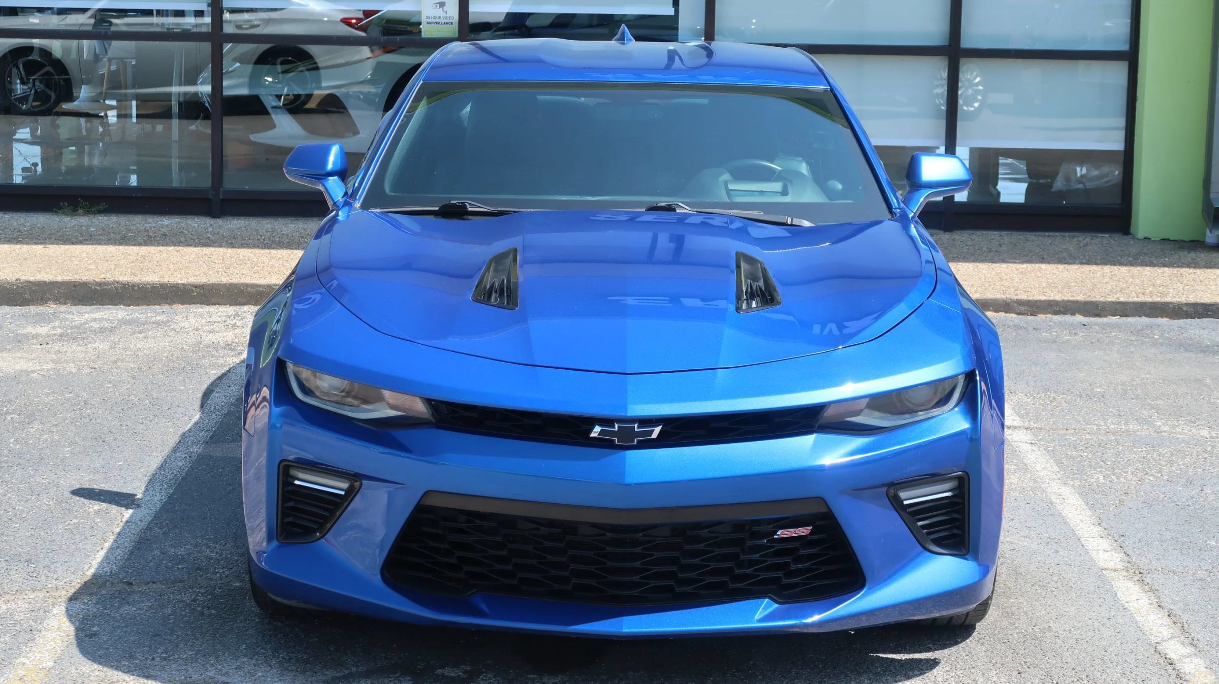Used 2018 Chevrolet Camaro SS RWD image 4