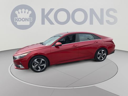 Used 2023 Hyundai Elantra Limited FWD image 7
