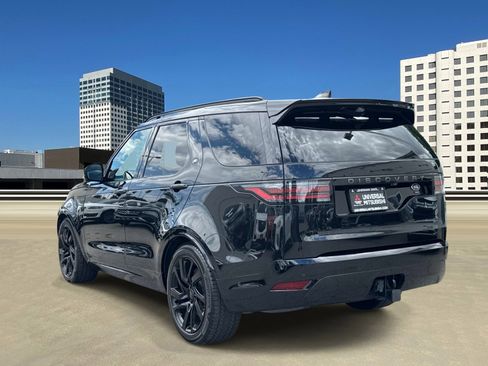 Used 2023 Land Rover Discovery HSE R-Dynamic AWD/4WD image 3