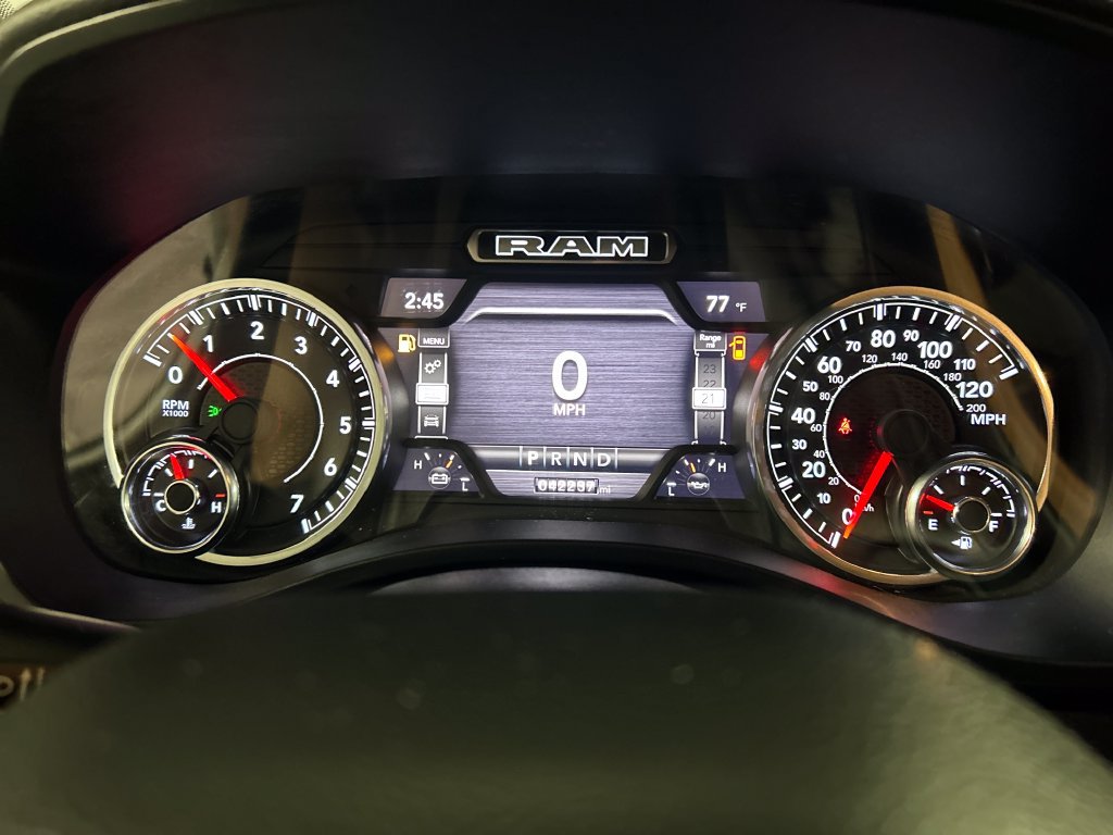 Used 2022 RAM 1500 Big Horn AWD/4WD image 16