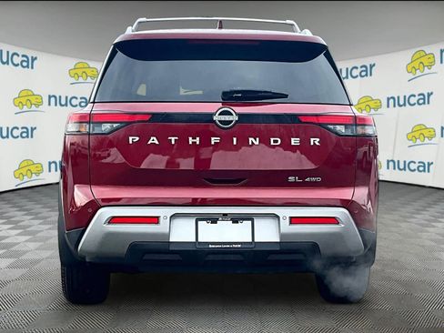Used 2023 Nissan Pathfinder SL image 5