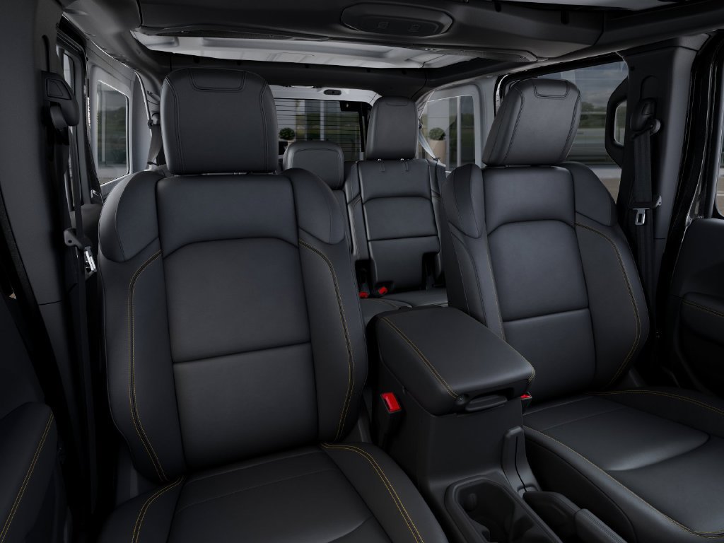 New 2026 Jeep Wrangler Unlimited Sahara AWD/4WD image 17