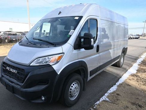 New 2026 RAM ProMaster 2500 w/ Convenience Group FWD image 9
