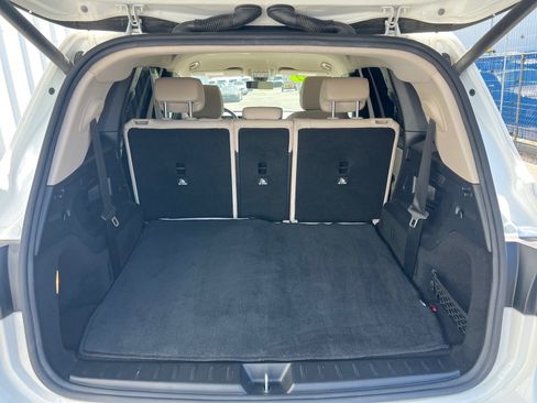 Used 2022 Mercedes-Benz GLB 250 image 11