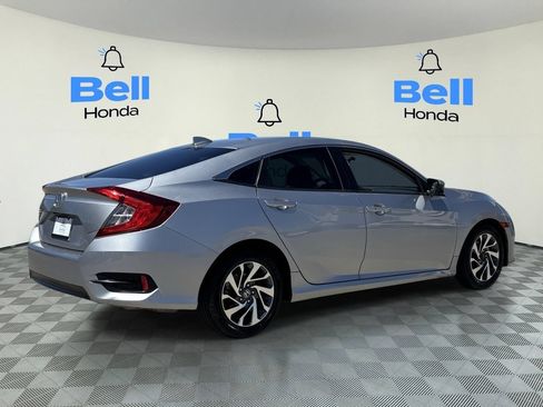 Certified 2018 Honda Civic EX image 4