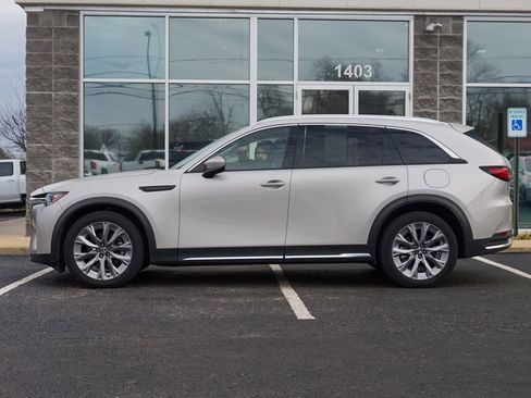 Used 2024 MAZDA CX-90 3.3 Turbo w/ Premium Package image 5