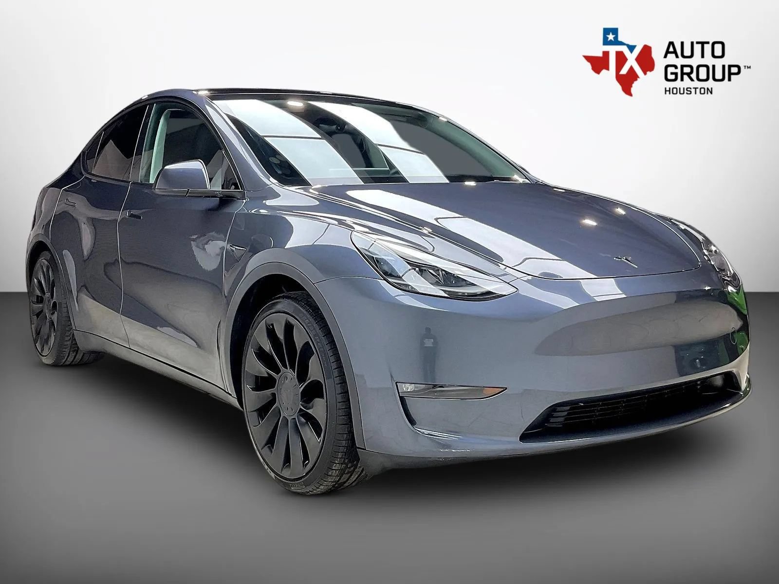 Used 2023 Tesla Model Y Long Range AWD/4WD image 4
