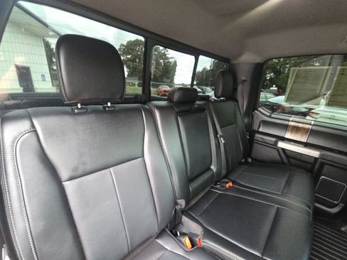Used 2020 Ford F150 Lariat w/ Equipment Group 501A Mid AWD/4WD image 16