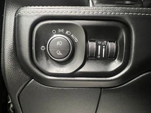 Used 2022 RAM 3500 Limited image 32