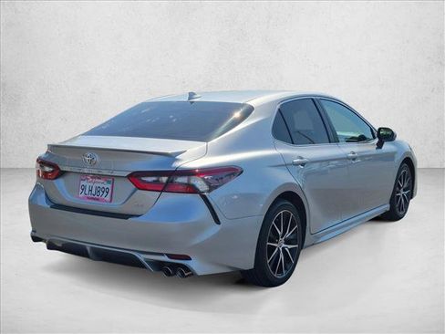 Certified 2024 Toyota Camry SE FWD image 5