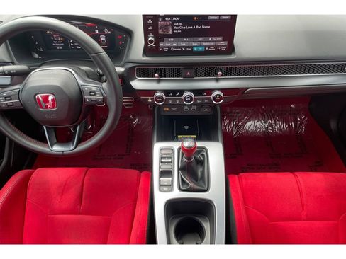 Used 2025 Honda Civic Type R image 14