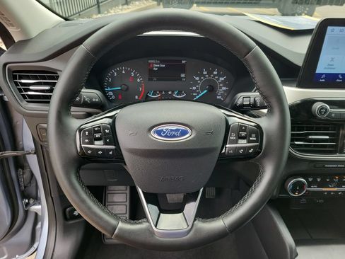 Certified 2022 Ford Escape SEL AWD/4WD image 23