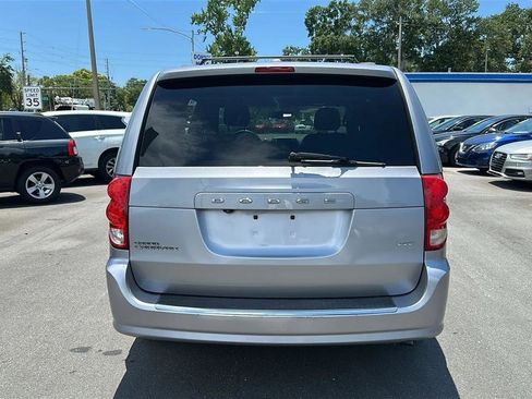 Used 2018 Dodge Grand Caravan GT FWD image 10