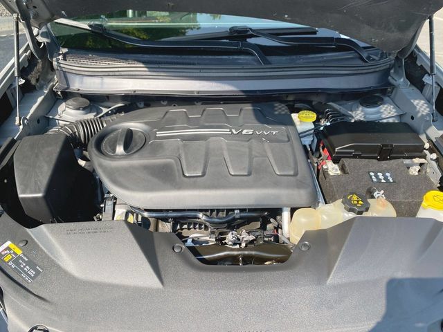 Used 2022 Jeep Cherokee Trailhawk w/ Sound & Nav Group AWD/4WD image 25