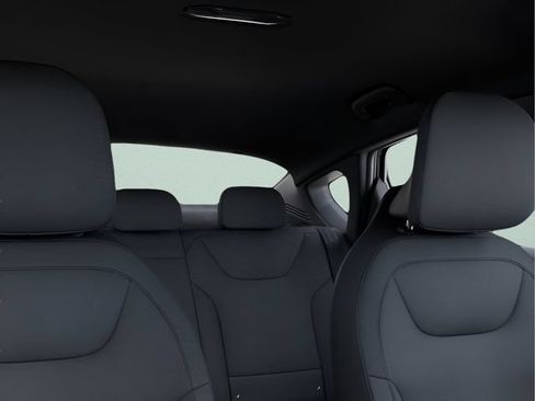 New 2026 Kia K4 FWD image 32