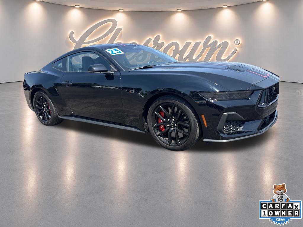 Used 2025 Ford Mustang GT Premium RWD image 7