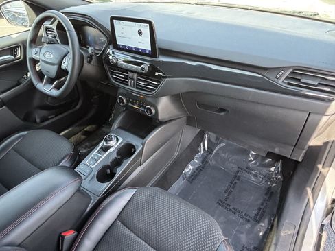 Used 2023 Ford Escape ST-Line AWD/4WD image 8