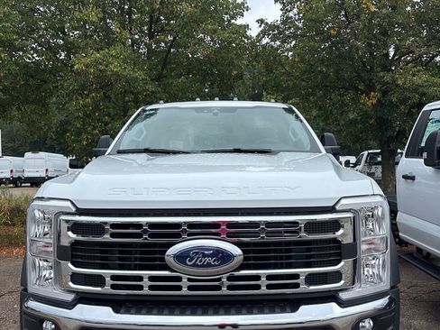 New 2025 Ford F550 4x4 Regular Cab Super Duty w/ XL Chrome Package image 9