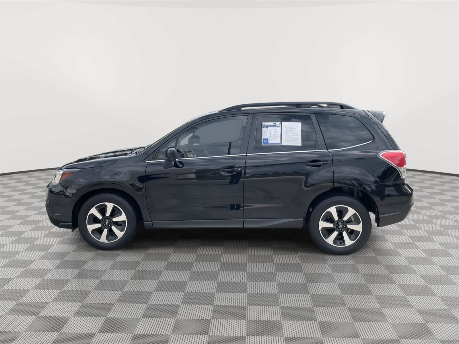 Used 2018 Subaru Forester 2.5i Limited AWD/4WD image 12