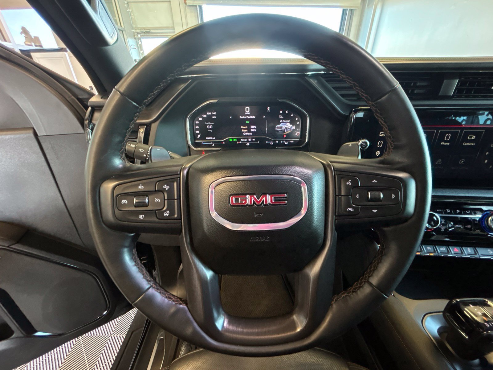 Used 2024 GMC Sierra 1500 AT4 w/ Technology Package AWD/4WD image 20