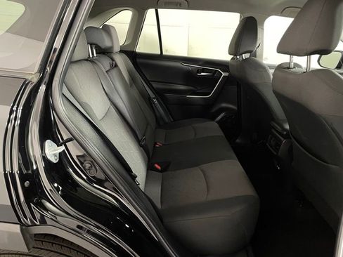 Used 2023 Toyota RAV4 XLE image 43
