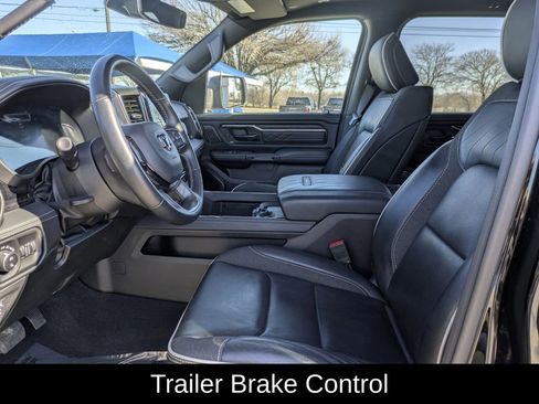 Used 2025 RAM 1500 Limited w/ Body Color Bumper Group image 29