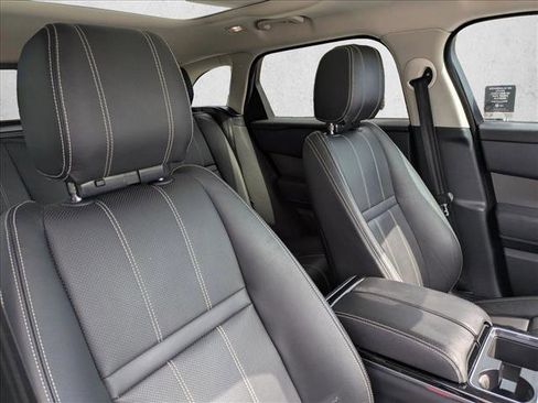 Used 2019 Land Rover Range Rover Velar S AWD/4WD image 22