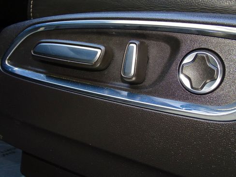 Used 2020 Acura MDX SH-AWD w/Technology Pkg image 13