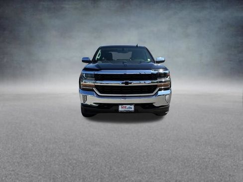 Used 2017 Chevrolet Silverado 1500 LT w/ All Star Edition AWD/4WD image 9