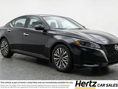 Used 2025 Nissan Altima 2.5 SV