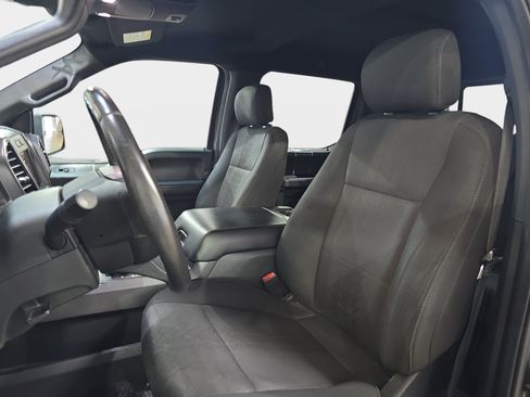 Used 2020 Ford F150 XLT w/ Equipment Group 302A Luxury AWD/4WD image 12