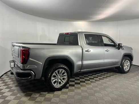 Used 2023 GMC Sierra 1500 Denali image 9