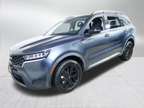 Used 2022 Kia Sorento S AWD/4WD image 3
