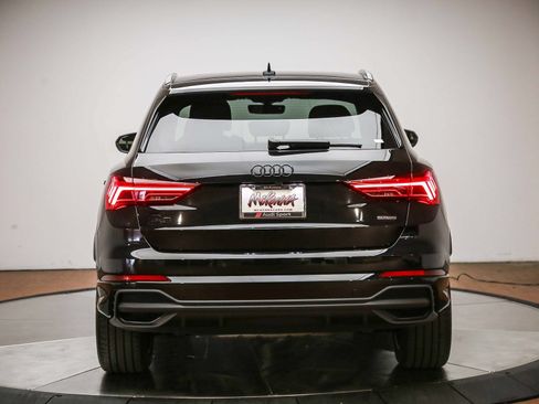 Certified 2025 Audi Q3 2.0T Premium Plus w/ Premium Plus Package AWD/4WD image 6