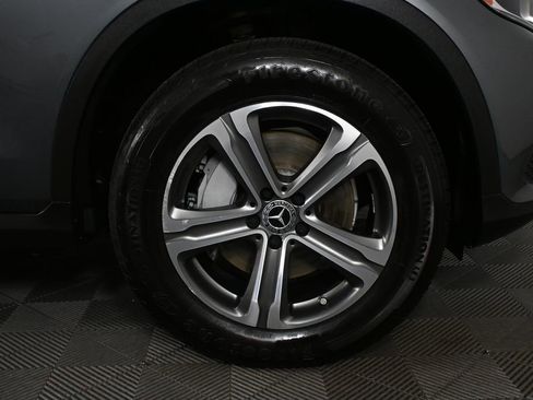 Certified 2018 Mercedes-Benz GLC 300 image 36