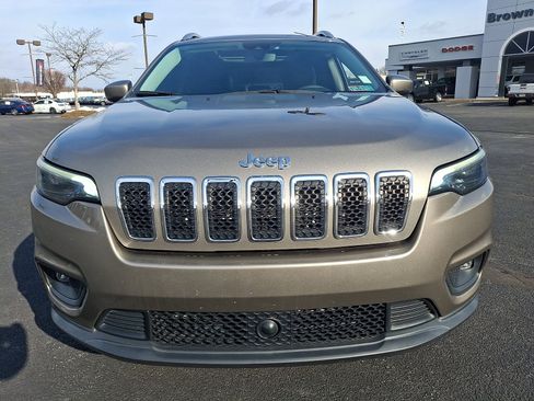 Certified 2021 Jeep Cherokee Latitude Lux w/ Sun & Sound Group image 3