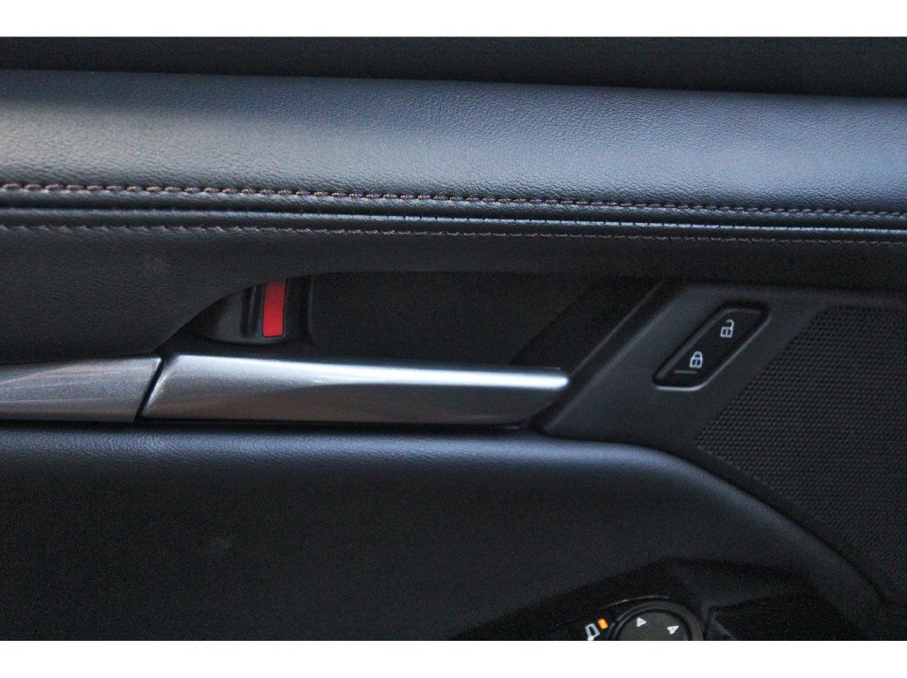New 2026 MAZDA MAZDA3 s Sport FWD image 18