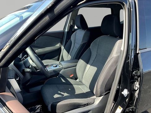 Used 2021 Nissan Rogue SV AWD/4WD image 21