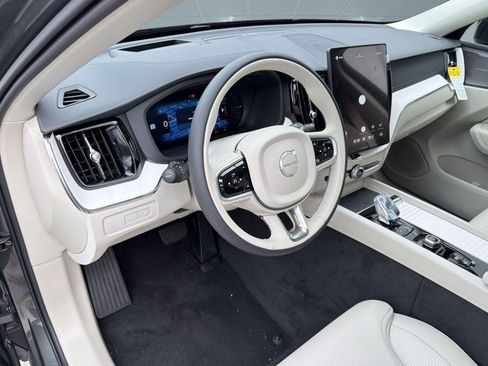 New 2026 Volvo XC60 T8 Ultra w/ Climate Package AWD/4WD image 4