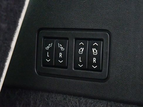 Used 2021 Cadillac XT6 Sport image 10