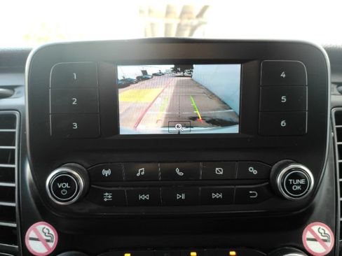 Used 2025 Ford Transit 250 148 Medium Roof RWD image 8