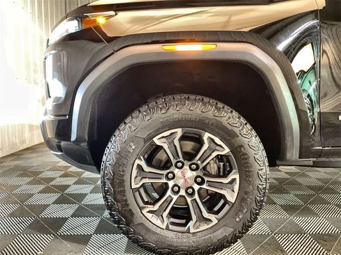 Used 2023 GMC Canyon AT4 w/ AT4 Premium Package image 31